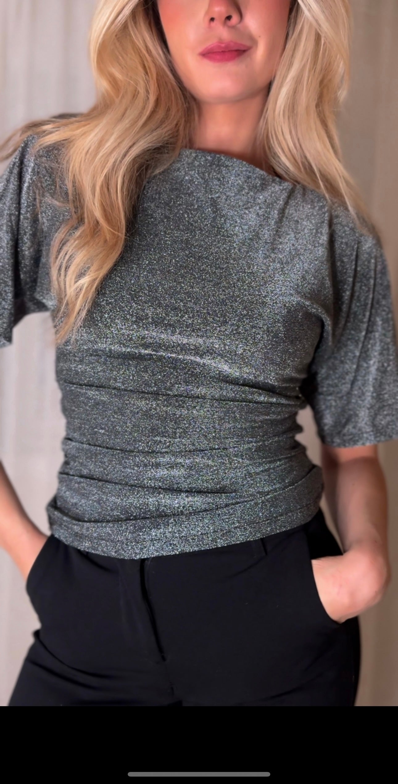 AWURSULA Top - Black
